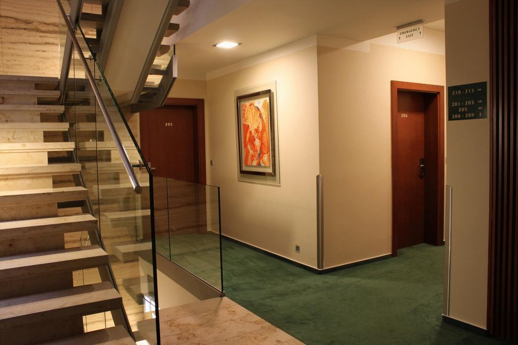 Hotel Popelka プラハ エクステリア 写真