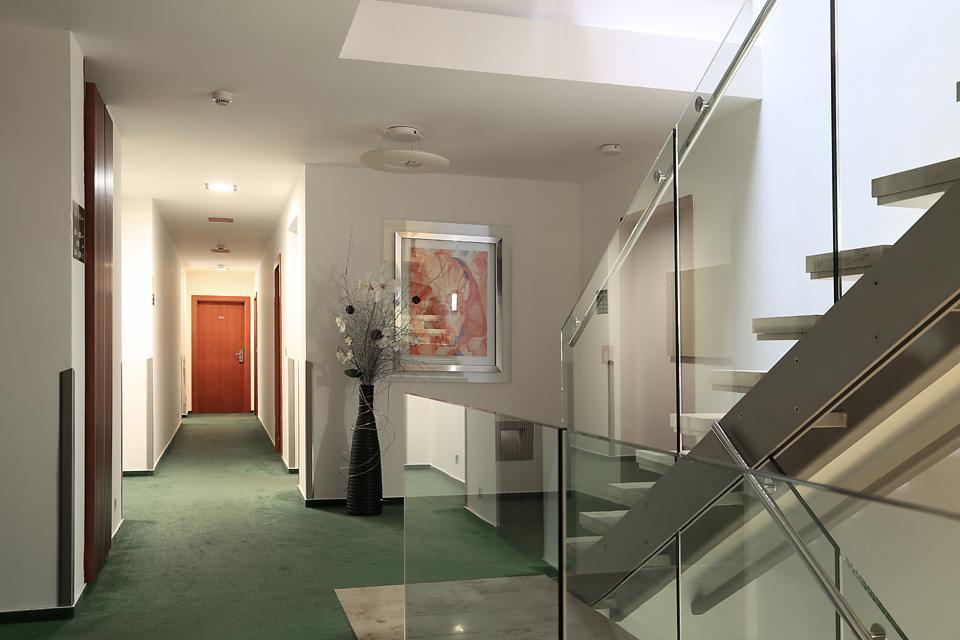 Hotel Popelka プラハ エクステリア 写真